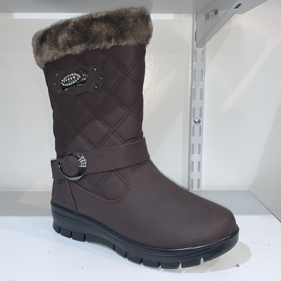 BROWN QUILTED RHINESTONE BOOTS - Picture 4 of 7